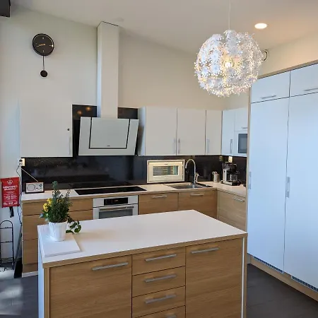 Kartanonrinteen Amanda * Teijo