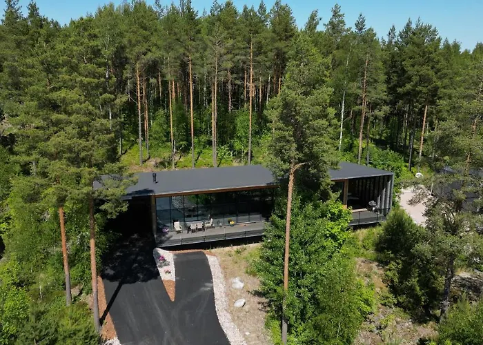 Kartanonrinteen Amanda * Teijo